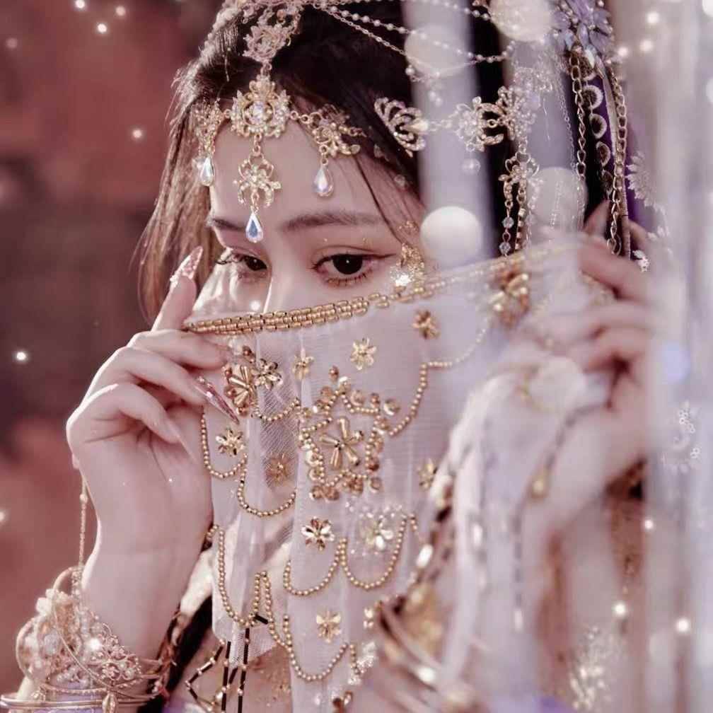 White plum veil